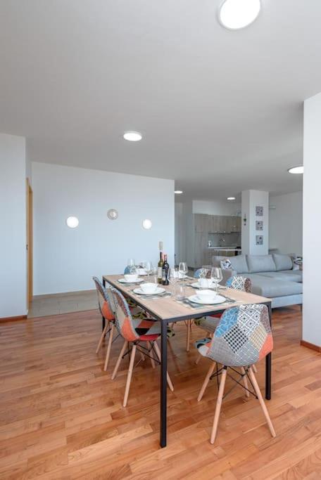 דורס Grand View Apartment מראה חיצוני תמונה