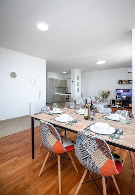 דורס Grand View Apartment מראה חיצוני תמונה